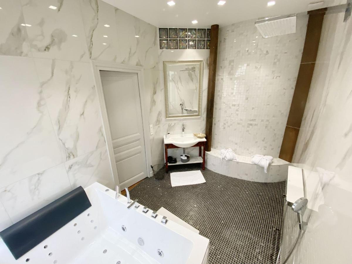Le Clovis Suites Spa Sauna Реймс Екстер'єр фото